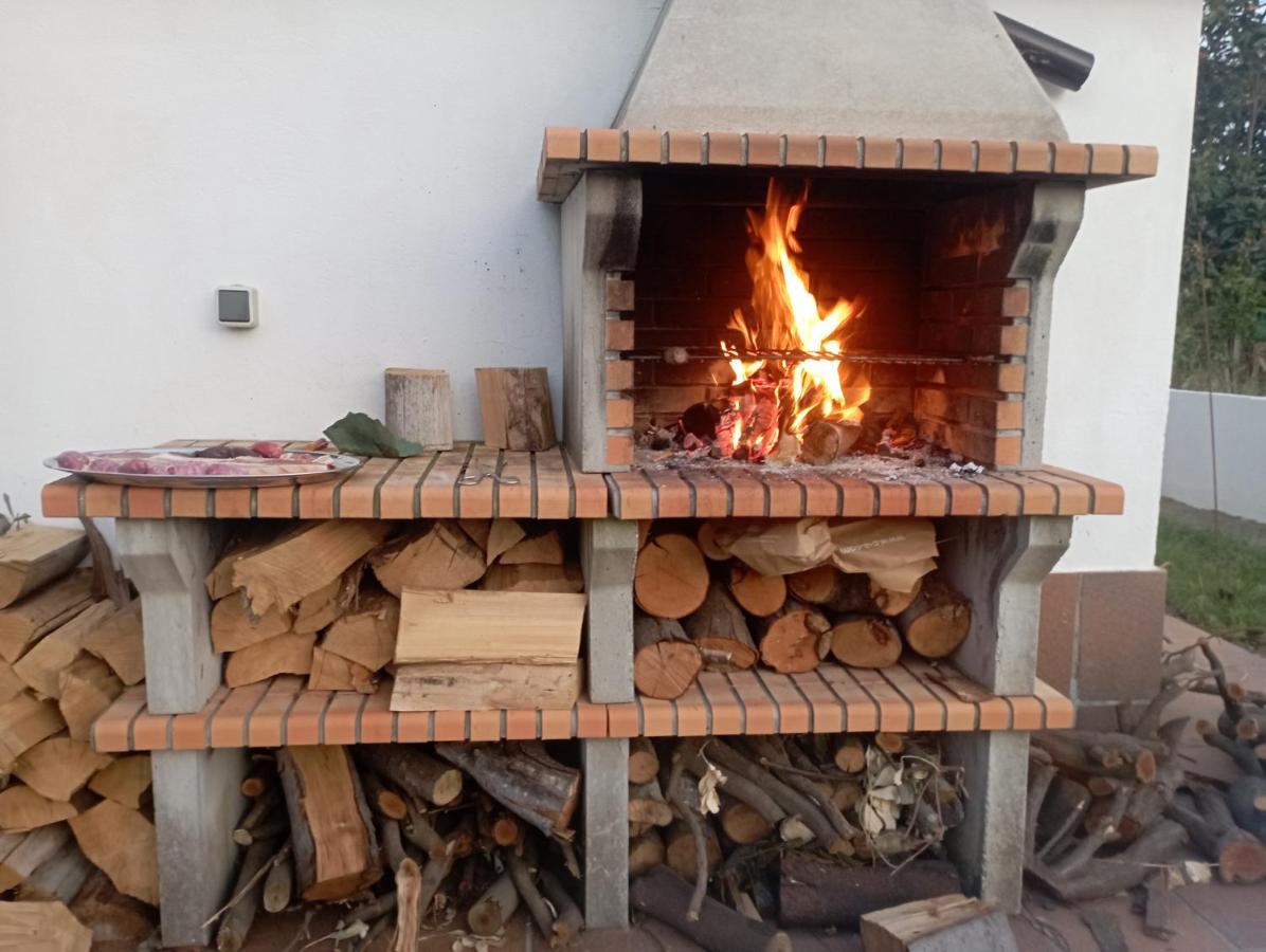 Crespiá Cal Rusc Allotjament Rural B&B 외부 사진